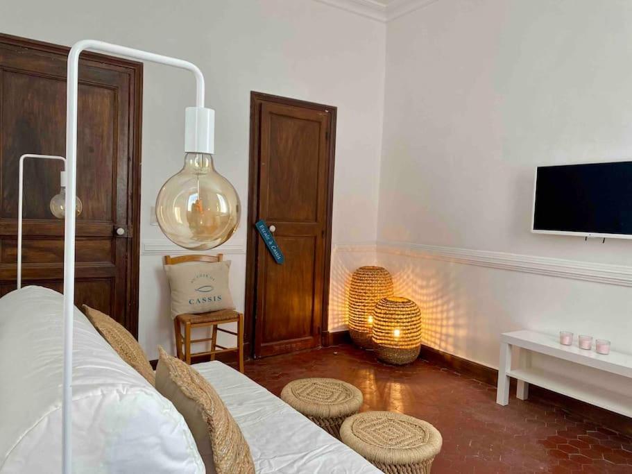 Click! Casa Lamartine Fabulous Ideal Location Walk To All!!! Cassis Kültér fotó