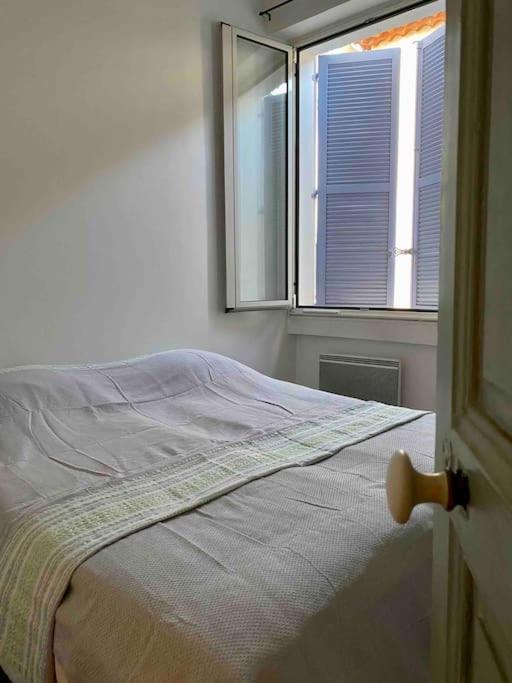 Click! Casa Lamartine Fabulous Ideal Location Walk To All!!! Cassis Kültér fotó